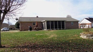 513 Meadowlark Dr, Shelbyville, TN 37160 - photo 4