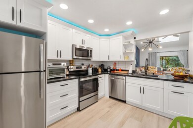 908 Lakeview Cir unit 9008, Royal Palm Beach, FL 33411 - photo 4