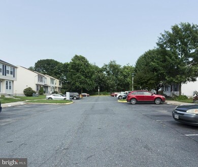 1315 Apple Ridge Ct, Edgewood, MD 21040 - photo 4