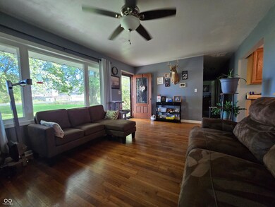 3302 N Talley Rd, Columbus, IN 47203 - photo 4