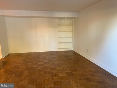 7807 Enola St unit 7807, McLean, VA 22102 - photo 6