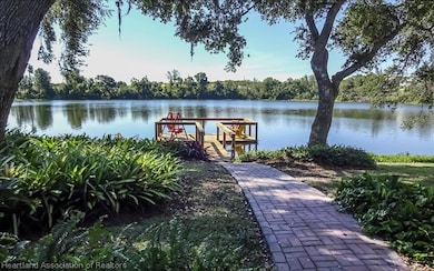 204 Huntley Oaks Blvd, Lake Placid, FL 33852 - photo 2