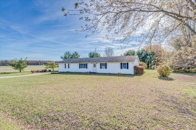 6983 Old Tarlton Pike, Circleville, OH 43113 - photo 4