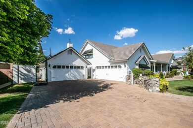 Hackmore Cir-6