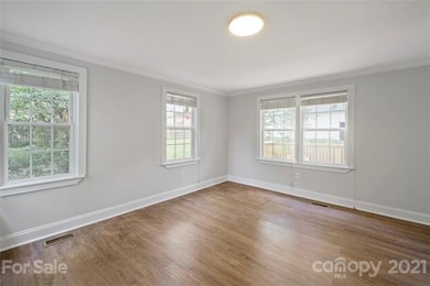 620 Stockton St, Statesville, NC 28677 - photo 5