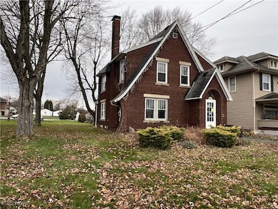 126 Stewart St, Hubbard, OH 44425 - photo 3