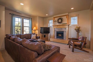 1485 NW Hemlock Ave, Redmond, OR 97756 - photo 7