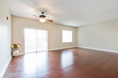 Turnberry unit 108, Buffalo Grove, IL 60089 - photo 4