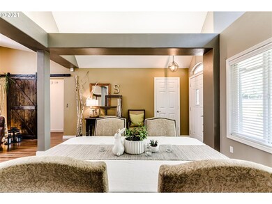 2598 Laurel Hill Dr, Eugene, OR 97403 - photo 5