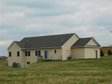 301 Miami Erie Cir, Saint Marys, OH 45885 - photo 4