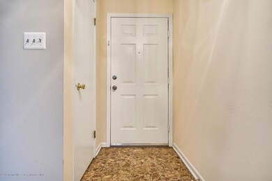 5 Fieldcrest Way Hazlet NJ-large-006-3-F