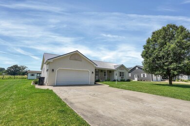 2-web-or-mls-385-spring-valley-dr