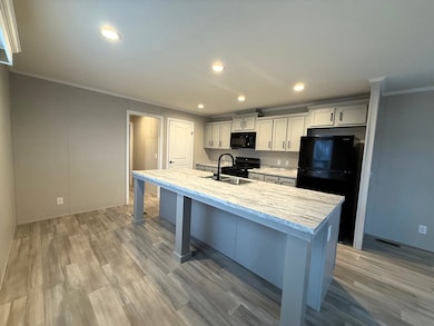 204 E Desmet St, Hamilton, MT 59840 - photo 4