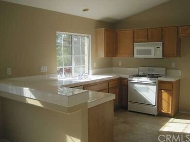 Sunny Kitchen