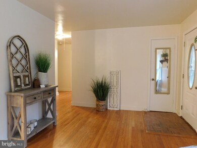 23166 Potter Dr, California, MD 20619 - photo 3