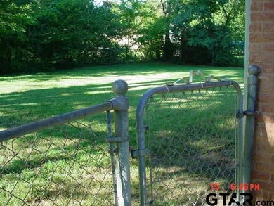 1521 1521 Crockett Dr, Tyler, TX 75701 - photo 7