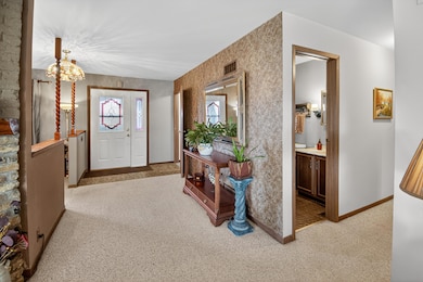 1639 C A Becker Dr, Racine, WI 53406 - photo 6