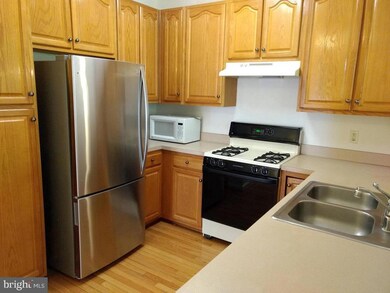 46265 Porter Terrace, Sterling, VA 20165 - photo 6