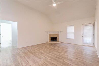 4206 Shoreside Cir unit 1, Snellville, GA 30039 - photo 5