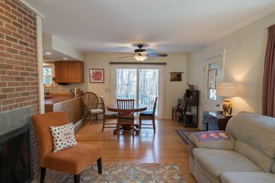 11 Bray Ct, Pelham, MA 01002 - photo 5