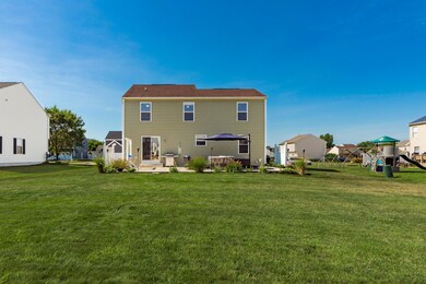 314 Hardwood Ave, Circleville, OH 43113 - photo 4