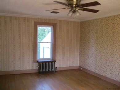 11 Manistee St, Rensselaer, NY 12144 - photo 7