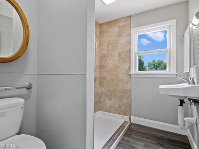 27 Renee Dr, Struthers, OH 44471 - photo 5