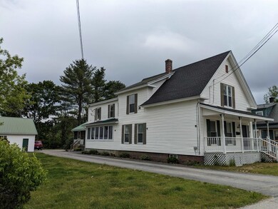 18 Pleasant St, Lancaster, NH 03584 - photo 2