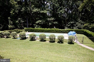 11105 Greenspring Ave, Lutherville Timonium, MD 21093 - photo 5