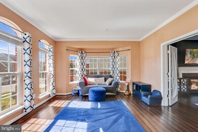 15508 Castle Ct, Laurel, MD 20707 - photo 5