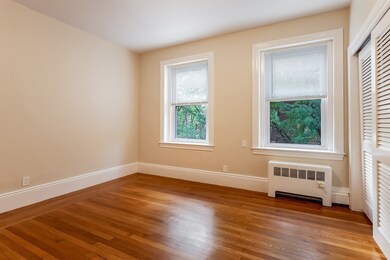 23 Warwick Rd unit 3, Brookline, MA 02445 - photo 7