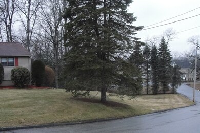 14 Beverly Hill Dr, Shrewsbury, MA 01545 - photo 4