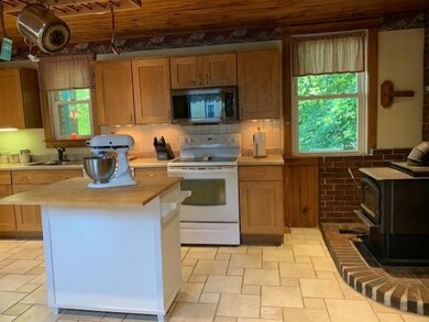 7 Enterprise St, Lisbon Falls, ME 04252 - photo 5