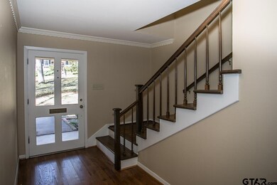 919 919 E Watkins, Tyler, TX 75701 - photo 6