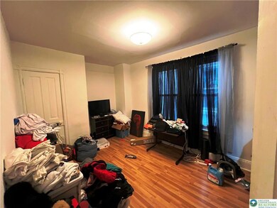 2nd Fl Unit - Living Rm