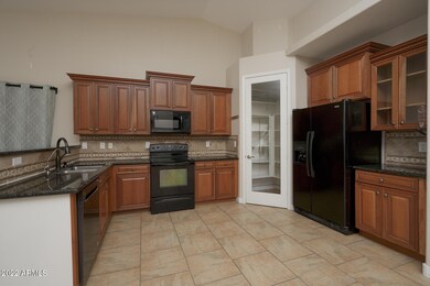 Open Kitchen