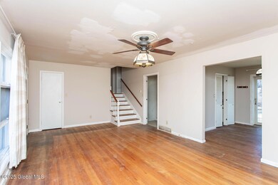 105 Charlton Road-25
