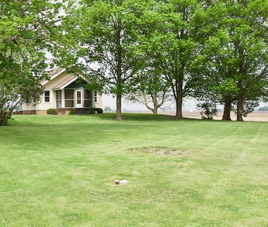 210 W 3rd St, Malden, IL 61337 - photo 2