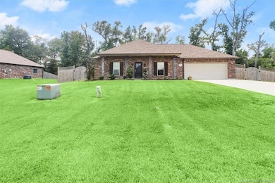 919 Kim Cross Ln, Lake Charles, LA 70611 - photo 2