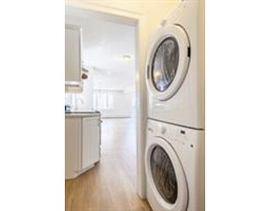 52 Humphrey St unit 1, Swampscott, MA 01907 - photo 6