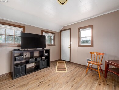 309 4th Ave NE, Napavine, WA 98565 - photo 5