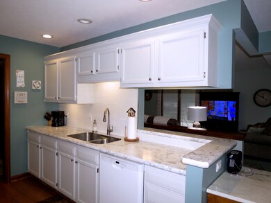 3412 Briar Ridge Way, Columbus, IN 47203 - photo 7