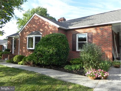 204 Russelcroft Rd, Winchester, VA 22601 - photo 2