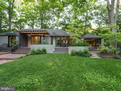 4550 Broad Branch Rd NW, Washington, DC 20008 - photo 3