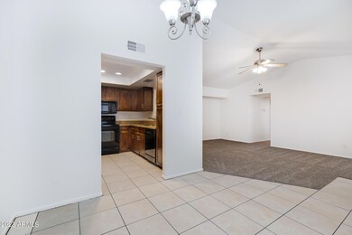 1167 W Laredo St-7