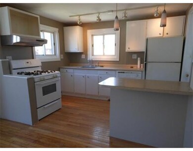 83 Spring St, Stoneham, MA 02180 - photo 4