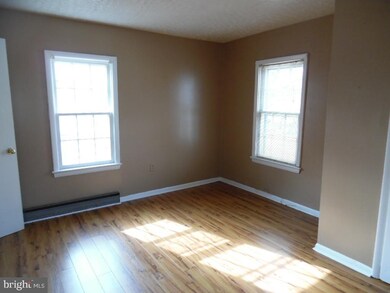 203 Cloud St unit 3, Front Royal, VA 22630 - photo 3