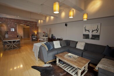 Living:dining room