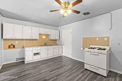503 Spruce Ave, Alamogordo, NM 88310 - photo 6