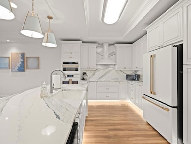 Windward Passage unit 303, Clearwater Beach, FL 33767 - photo 6